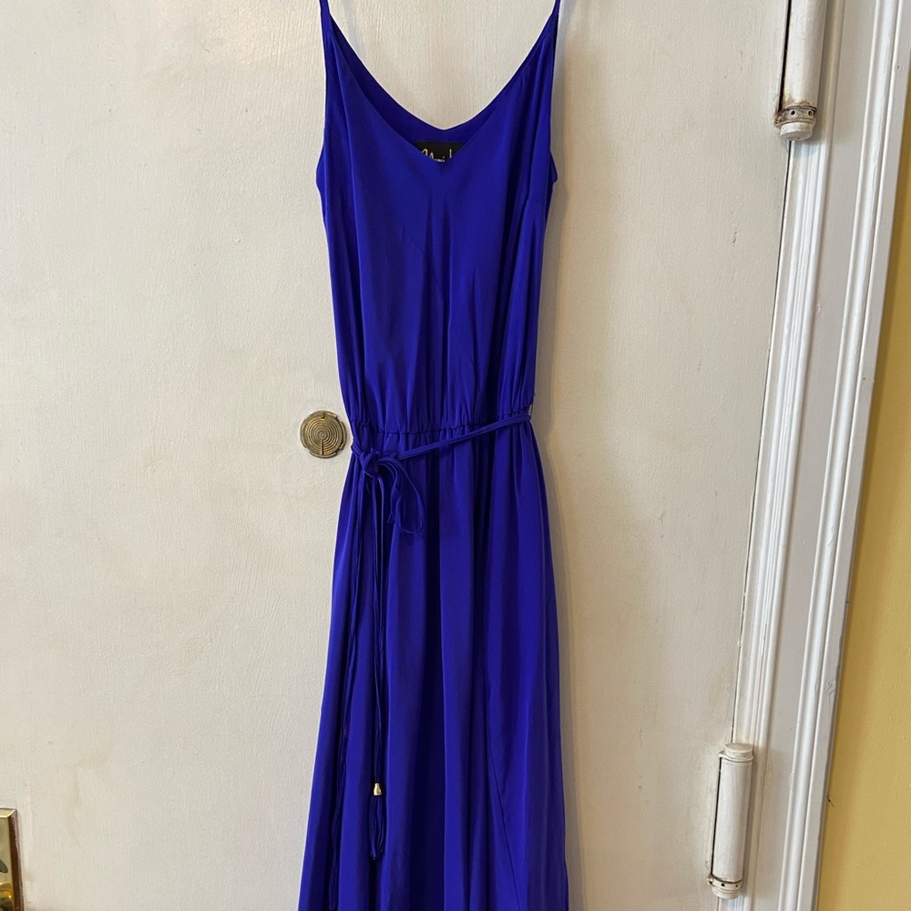 Sexy violet dress!